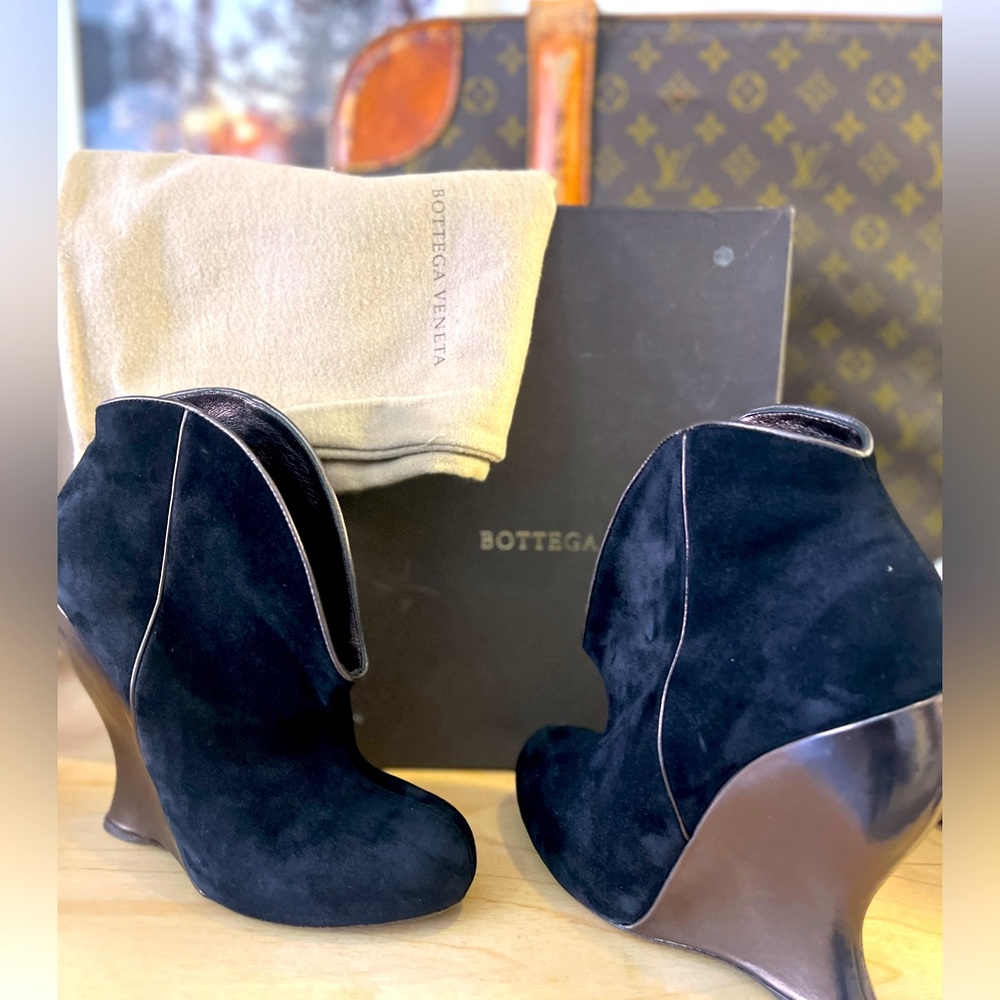 Vintage Bottega Veneta Suede Ankle Western Boots